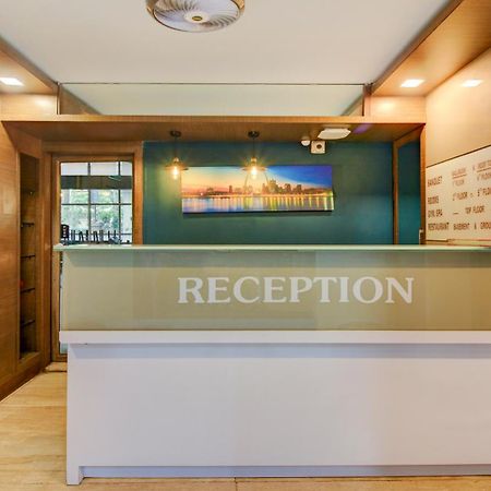 Hotel Aura - Near Malad Link Road Gorai Eksteriør billede