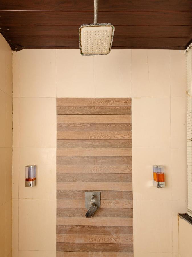 Hotel Aura - Near Malad Link Road Gorai Eksteriør billede