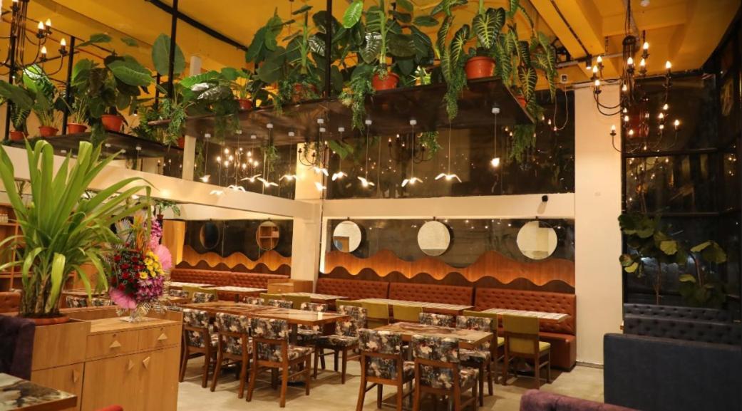 Hotel Aura - Near Malad Link Road Gorai Eksteriør billede